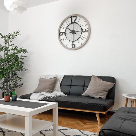 Apartamento El Coso Logrono Luaran gambar