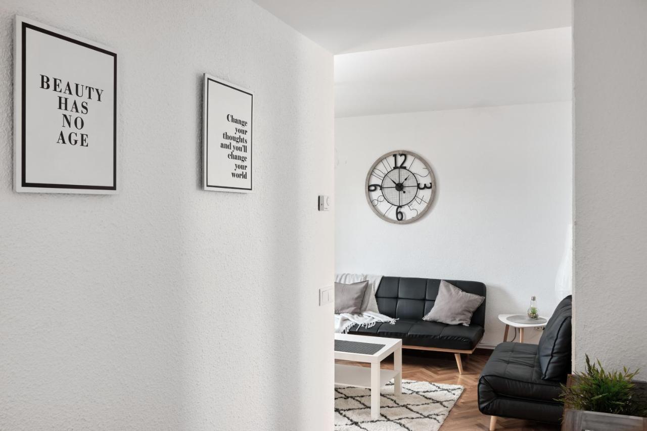 Apartamento El Coso Logrono Luaran gambar