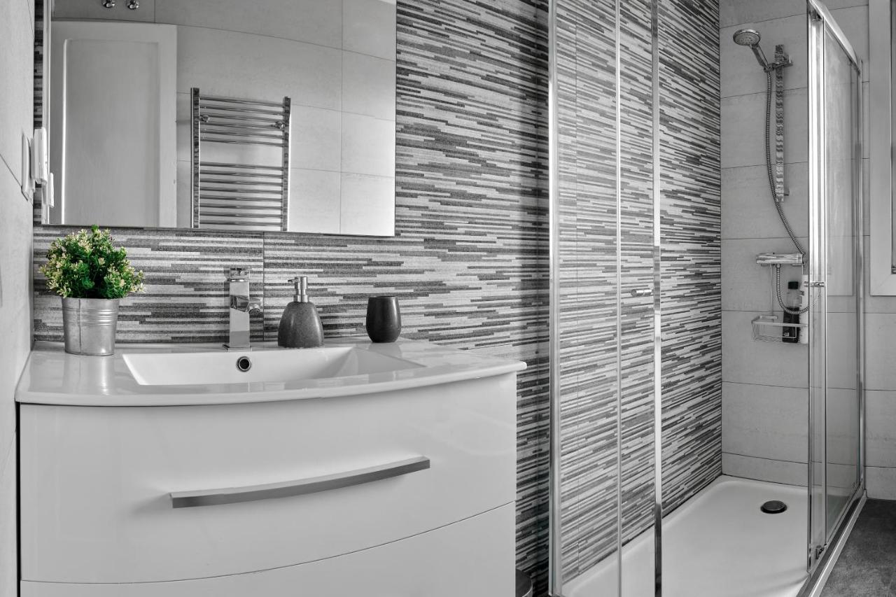 Apartamento El Coso Logrono Luaran gambar